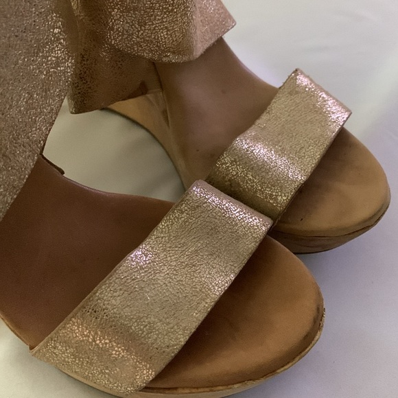 DIANE VON FURSTENBERG Opal Wedge Sandals - Picture 3 of 14